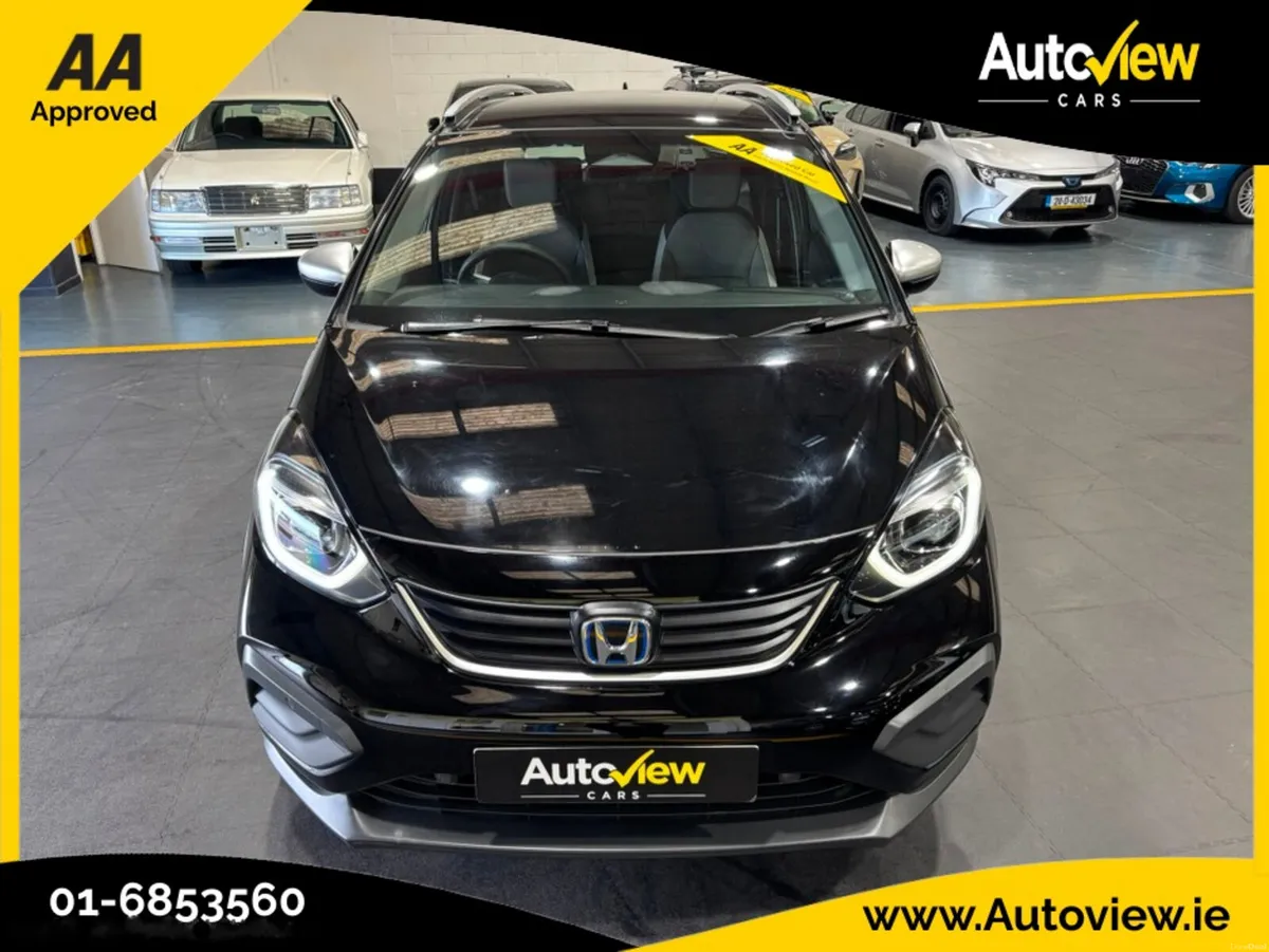 Honda Fit 1.5 Cross Self-Charging Hybrid Automatic - Image 3