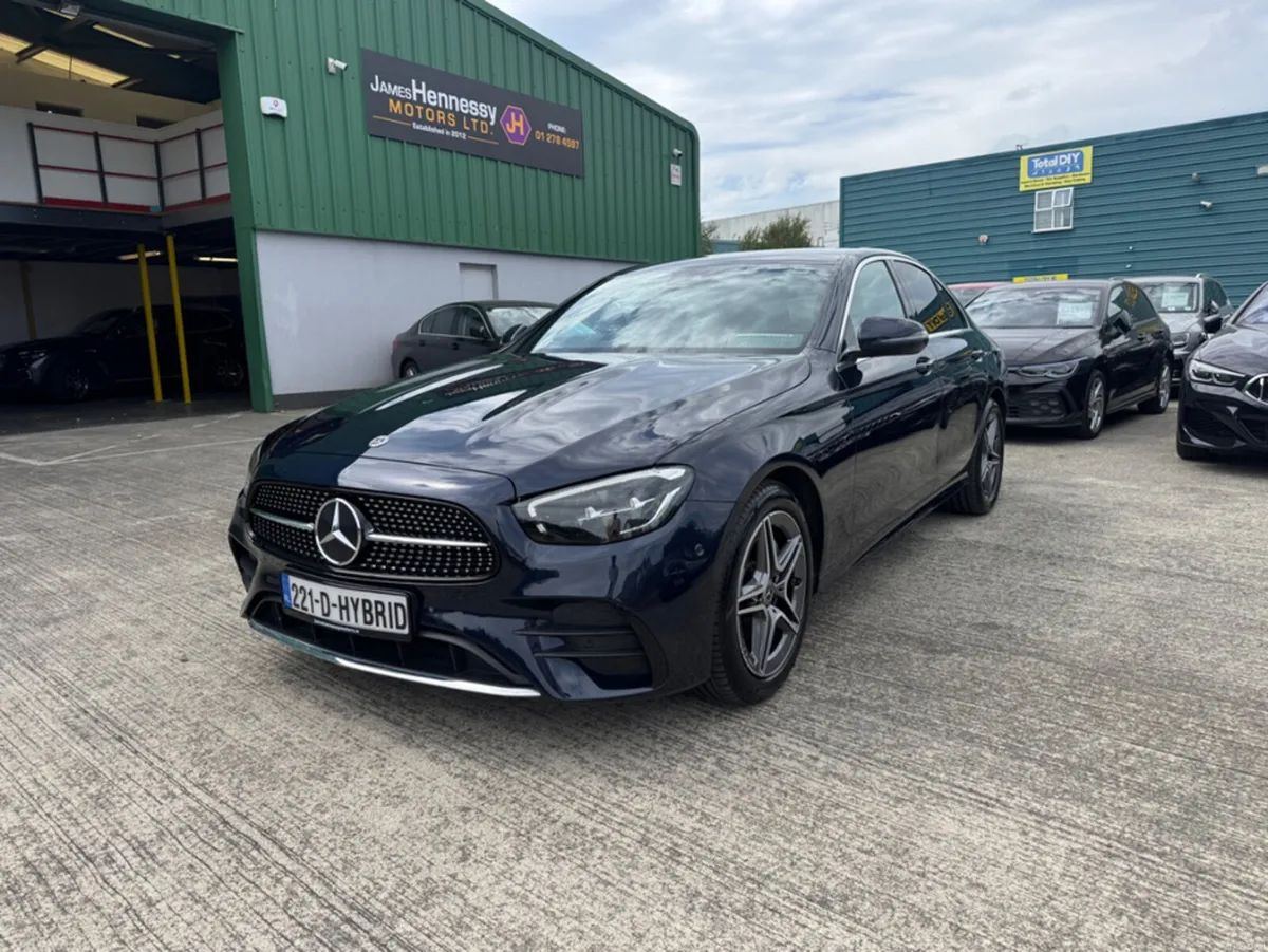 Mercedes-Benz E-Class E300e AMG LINE EDITION - Image 1
