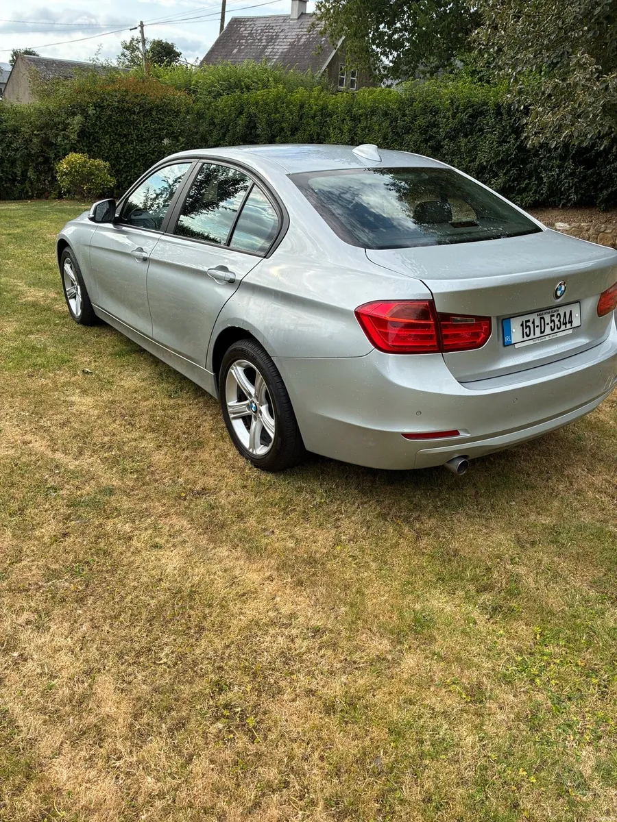 BMW 3-Series 2015 - Image 2