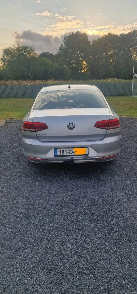 VW PASSAT 1.6 DIESEL - Image 4