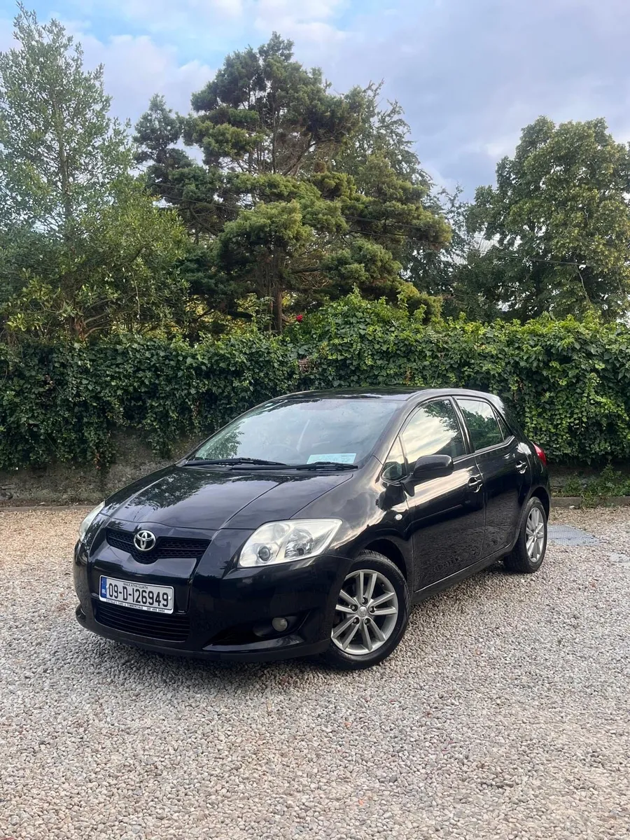 Toyota Auris Only 131,000 KMS NEW NCT 08/2027 - Image 6