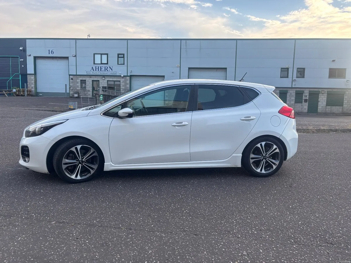 Kia Ceed 2017 - Image 5