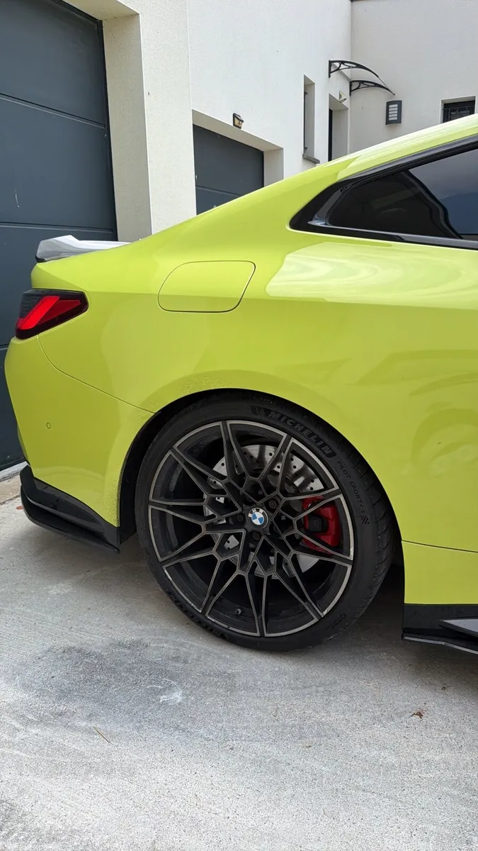 BMW M4 2021 - Image 4