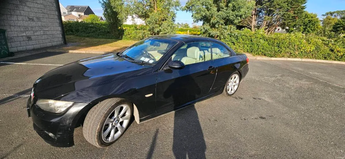 Car - Image 2