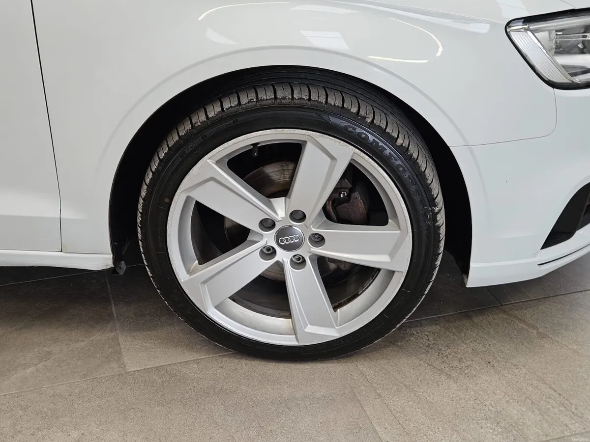 18 AUDI A3 S-LINE 1.6 DIESEL - Image 6