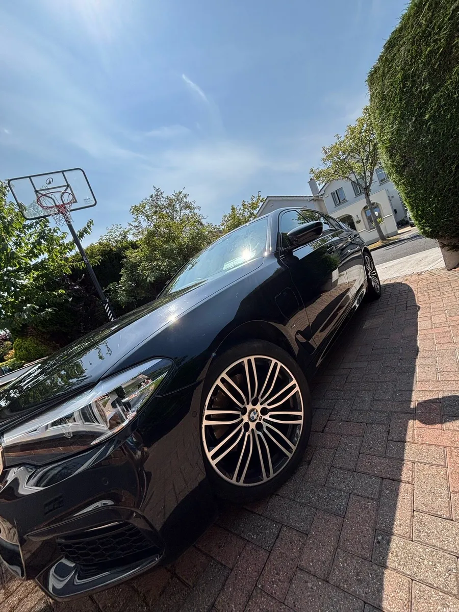 172 BMW 530e MSport - Image 1