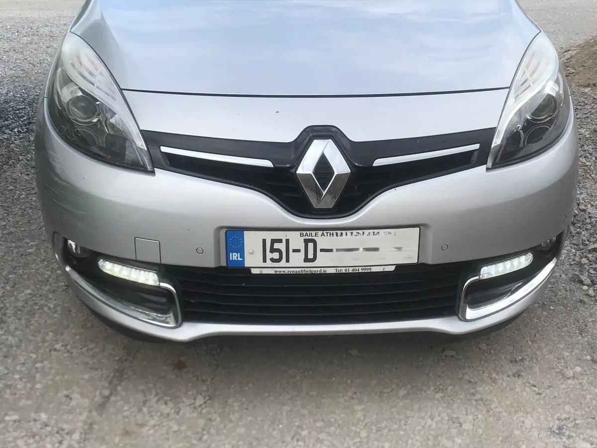 2015 Renault Grand Scenic (Bose Limited Edition) - Image 1