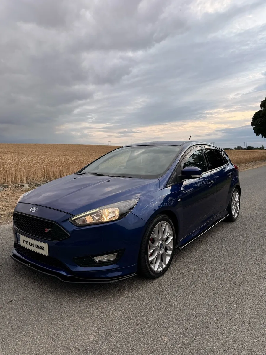 2017 Ford Focus ST-Line 1.5 TDCi New Test🔥 - Image 5