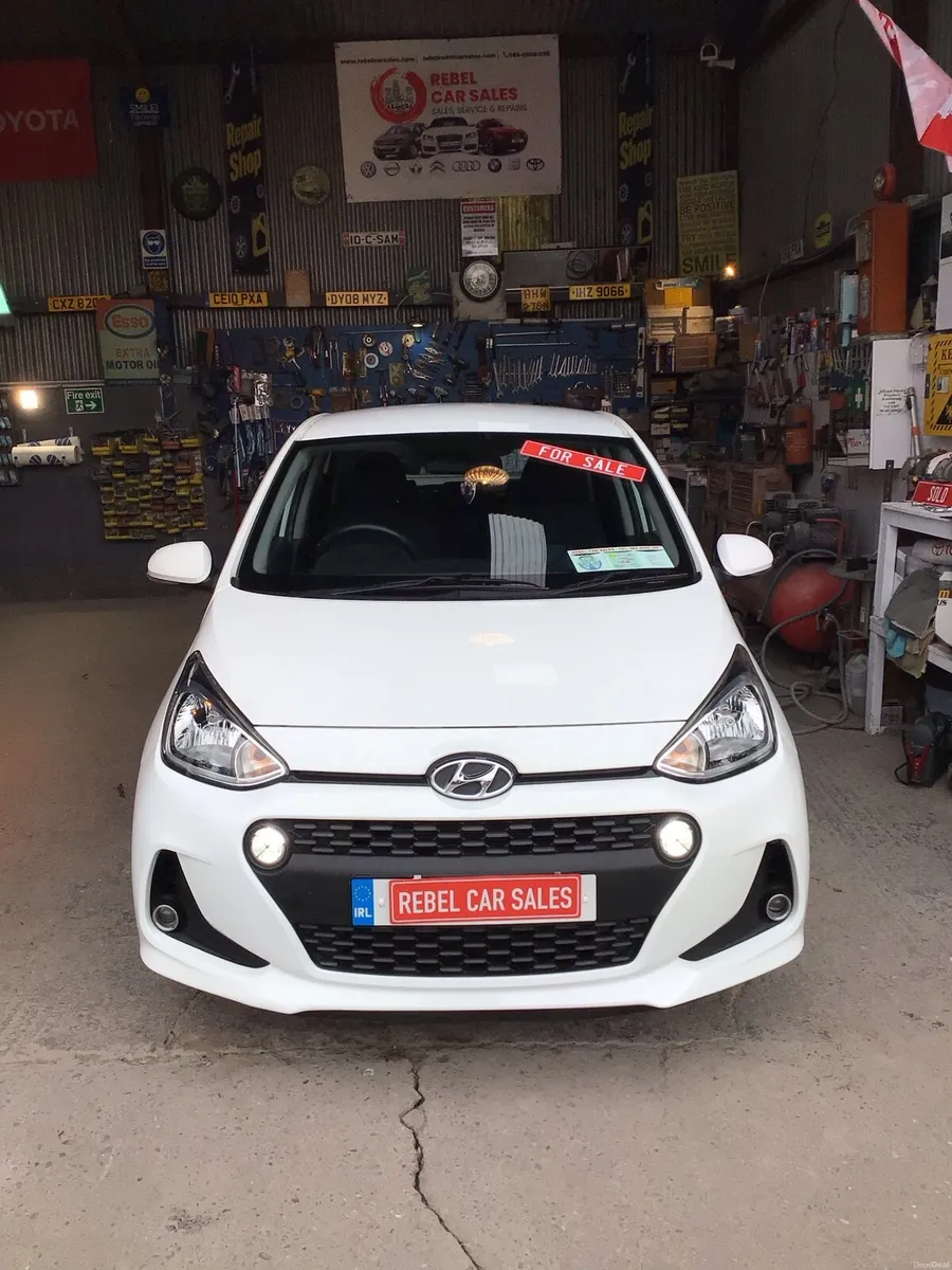 2018 Hyundai i10 Automatic - Image 1