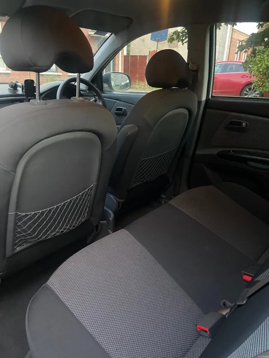 Kia Rio 2010 - Image 4