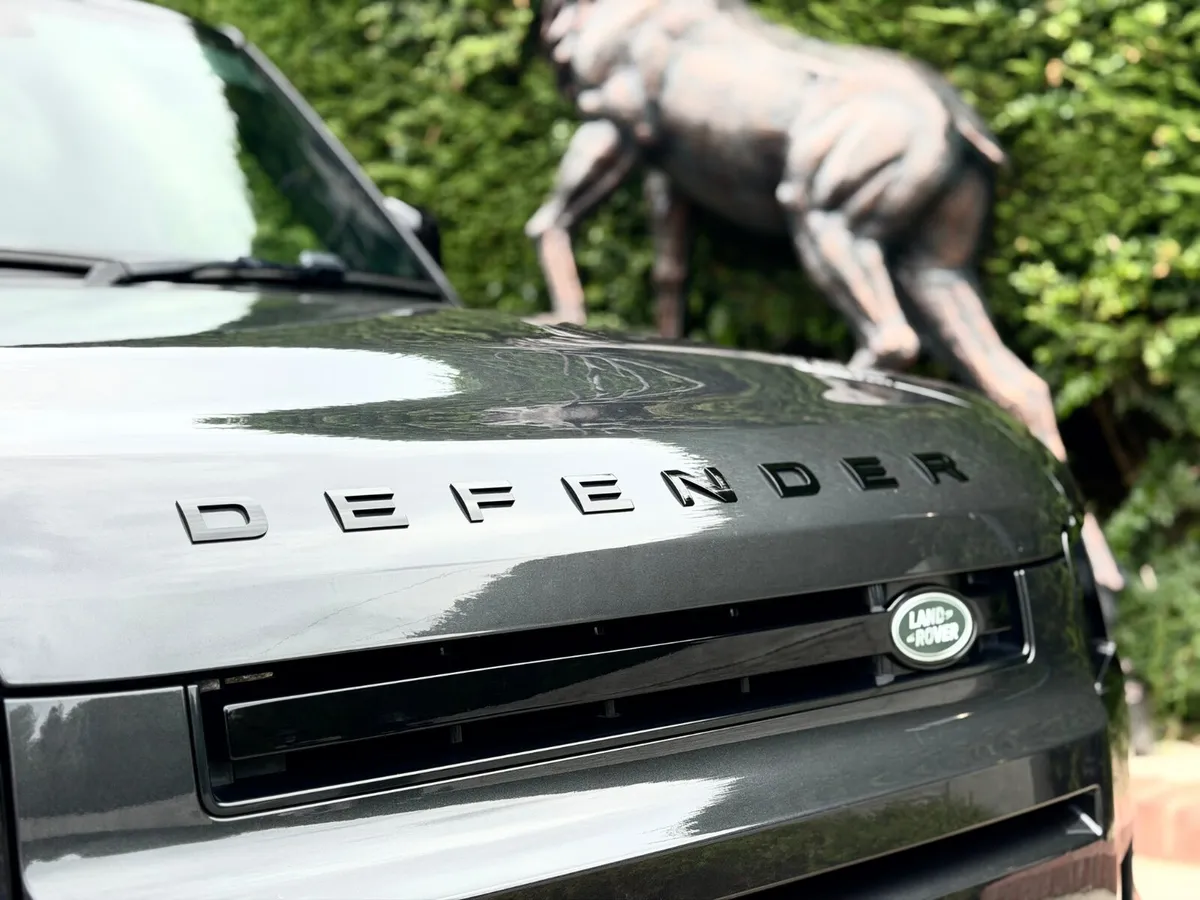 Land Rover Defender X Dynamic 404 BHP great spec - Image 4