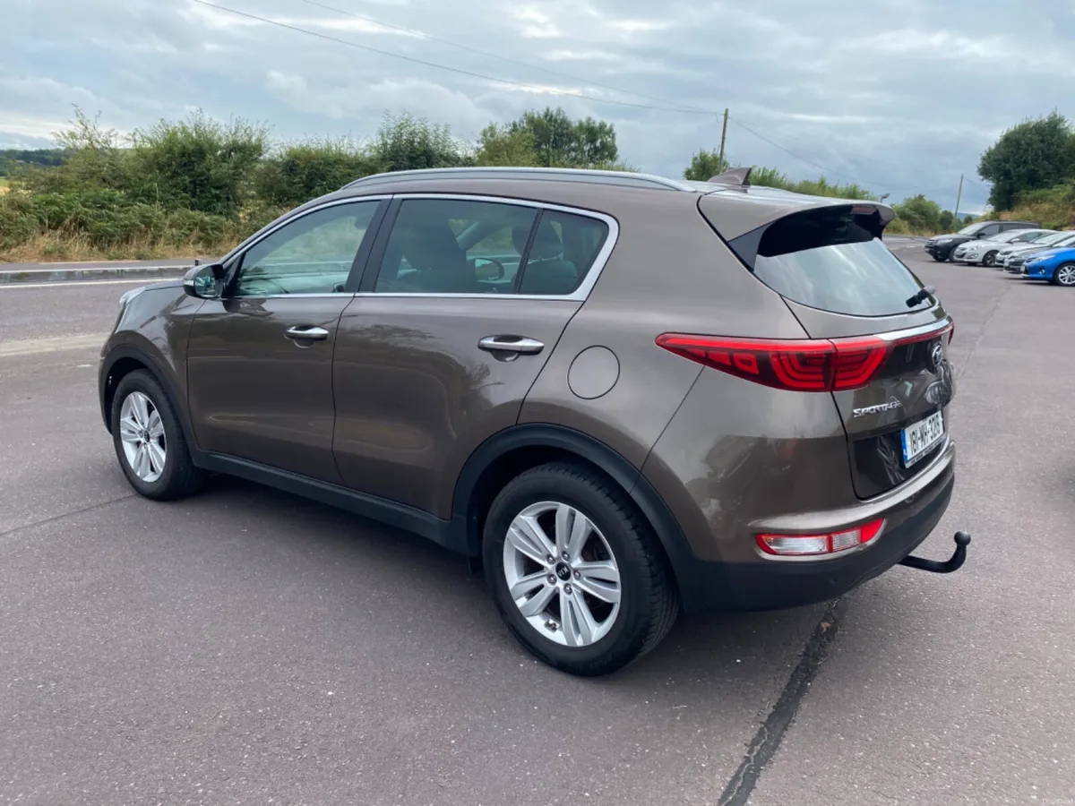 Kia Sportage 2018 1.7 Platinum S Model - Image 3