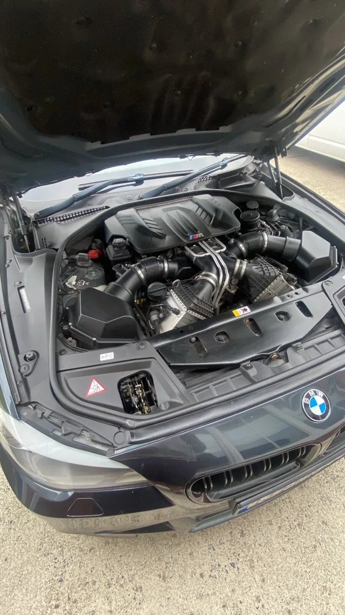 Car - Image 4