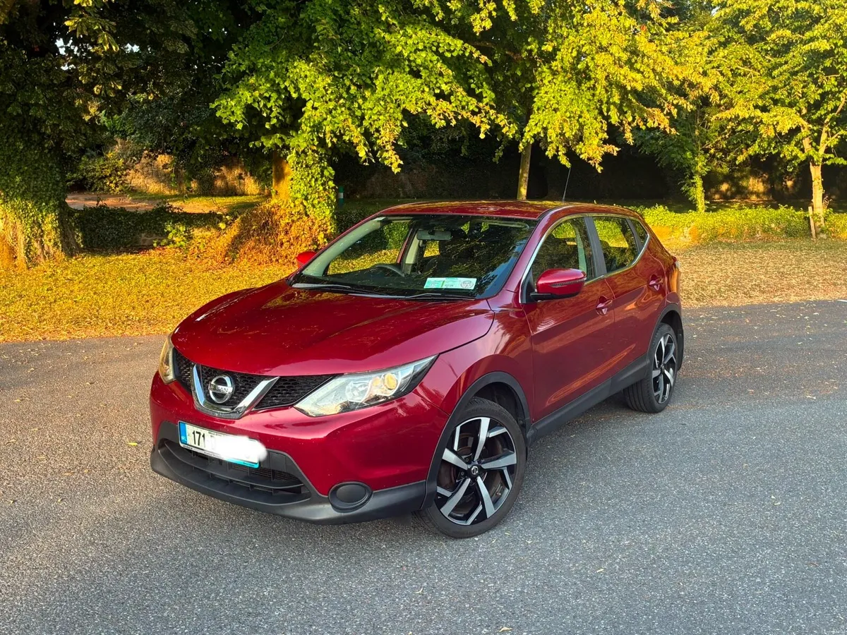 2017 Nissan Qashqai 1.2 Petrol XE – Low Mileage - Image 1