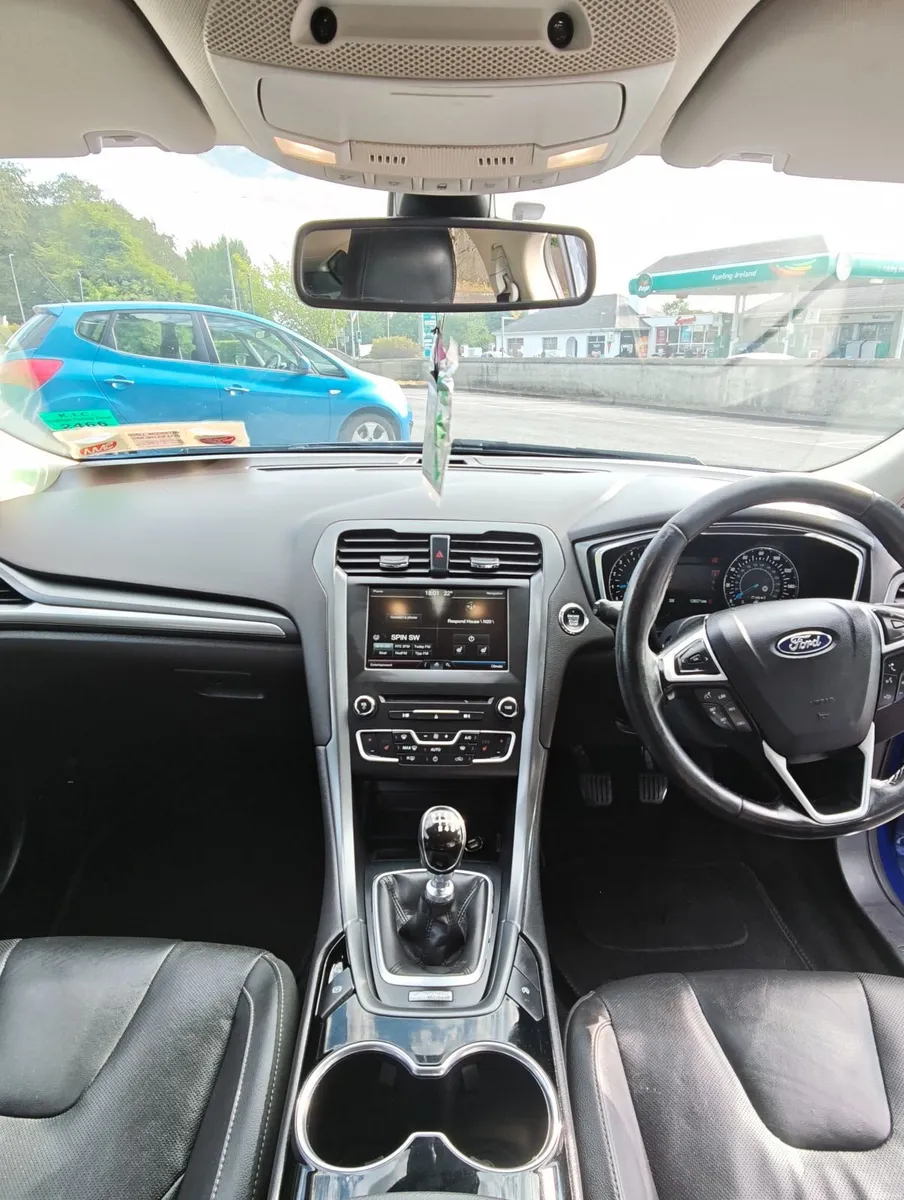 Ford Mondeo 2016 - Image 2