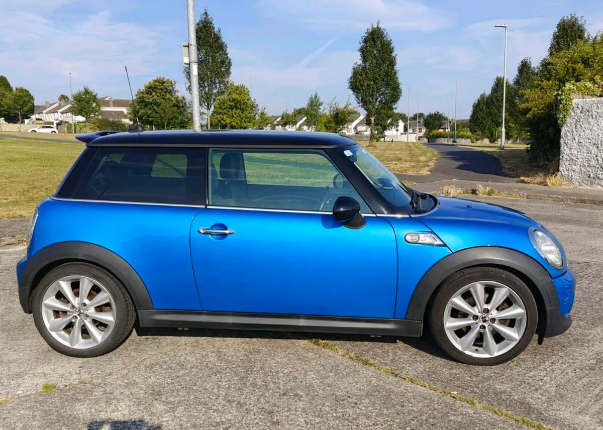 2011 Mini Cooper 2.0 SD - Image 3