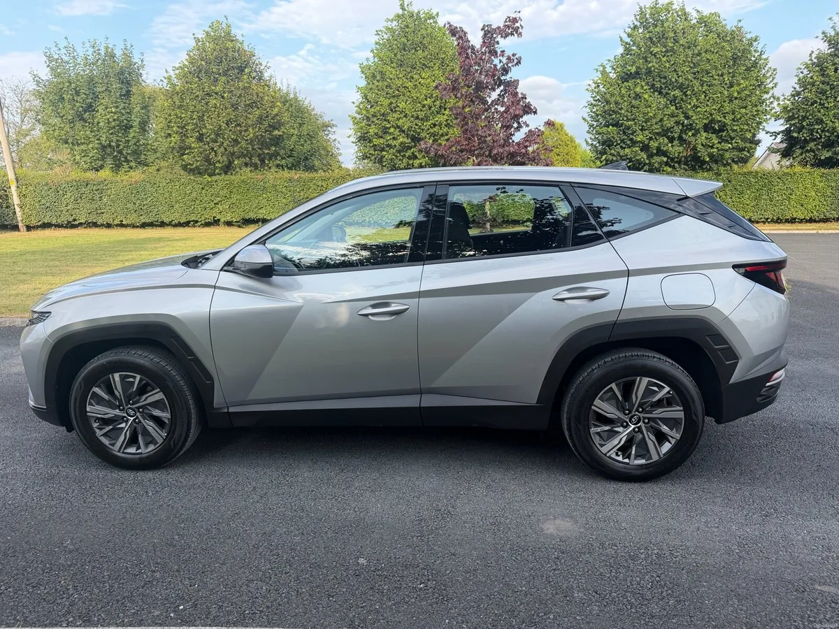 232 Hyundai Tucson - Image 3