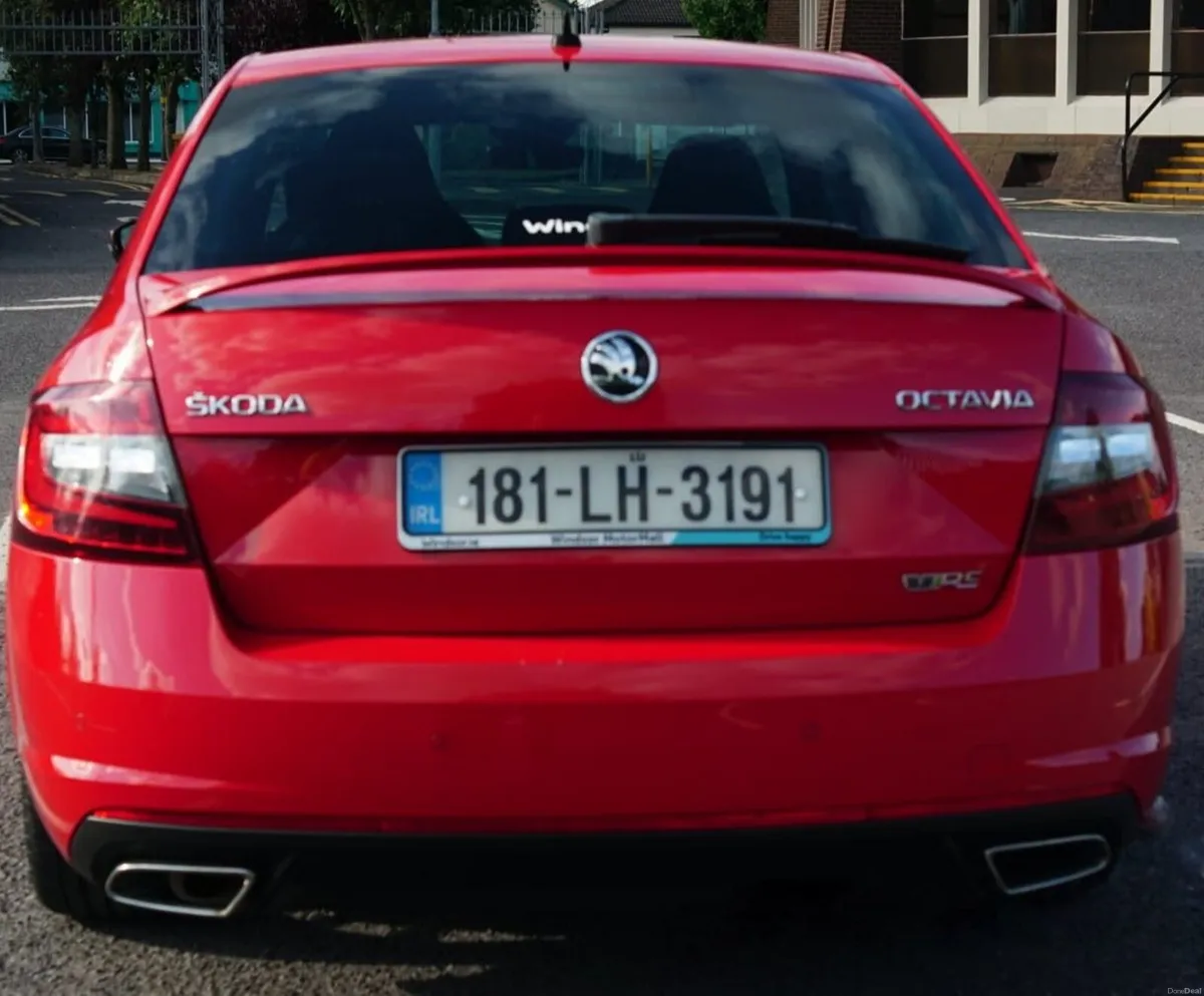 2018 Skoda Octavia vRS 2.0 TDI 184 Manual | 3 keys - Image 3