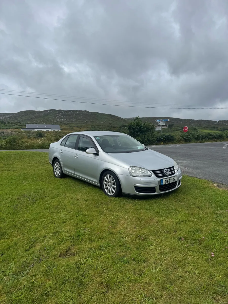 Volkswagen Jetta - Image 1