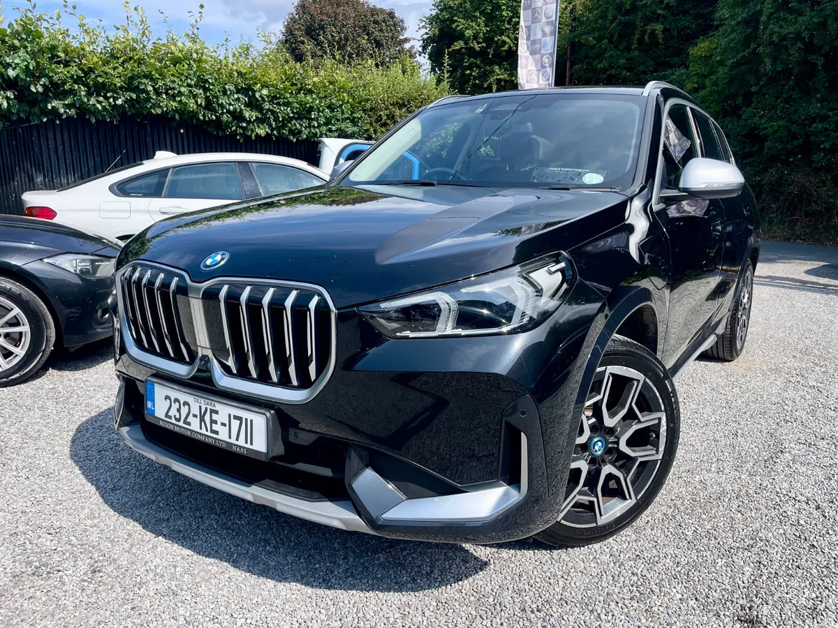 2023 BMW X1 xDrive25e M Sport Plug-in Hybrid - Image 1