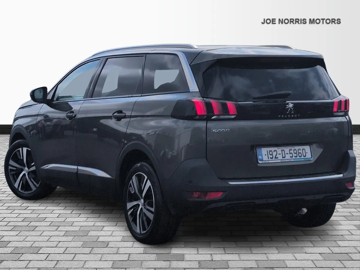 Peugeot 5008 ALLURE 1.2 130 6.2 4DR - Image 3
