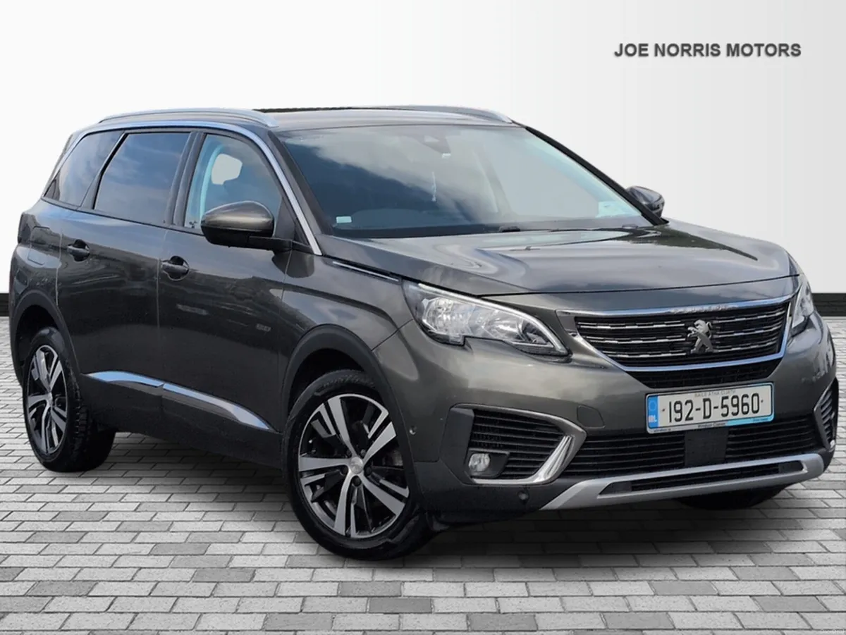 Peugeot 5008 ALLURE 1.2 130 6.2 4DR - Image 1