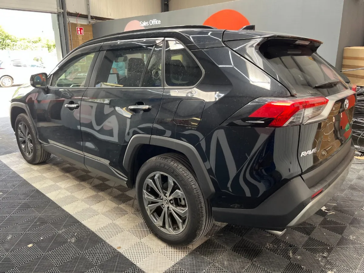 Toyota RAV4 2025 TOYOTA RAV4 HYBRID G 2.5 AUTOMATI - Image 4