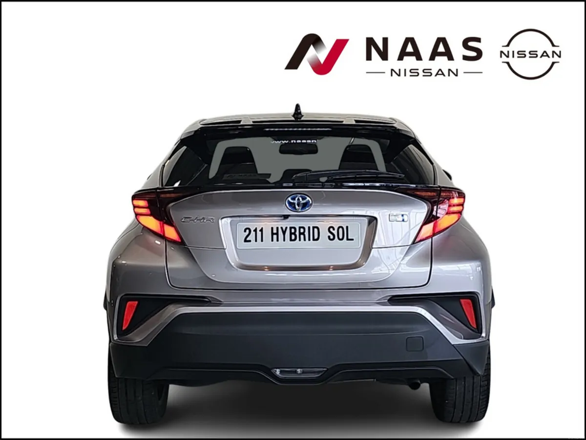 Toyota C-HR 1.8 SOL - Image 5
