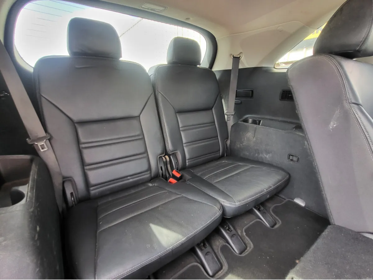 Kia Sorento 2.2 CRDI KX-2 ISG 4WD 5DR AUTO - Image 3