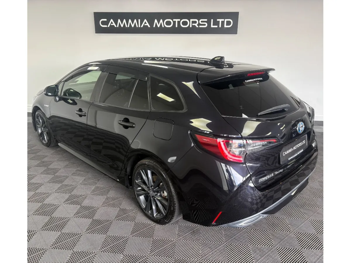 Toyota Corolla *TOYOTA COROLLA* *SPORT SPEC* *TOUR - Image 3