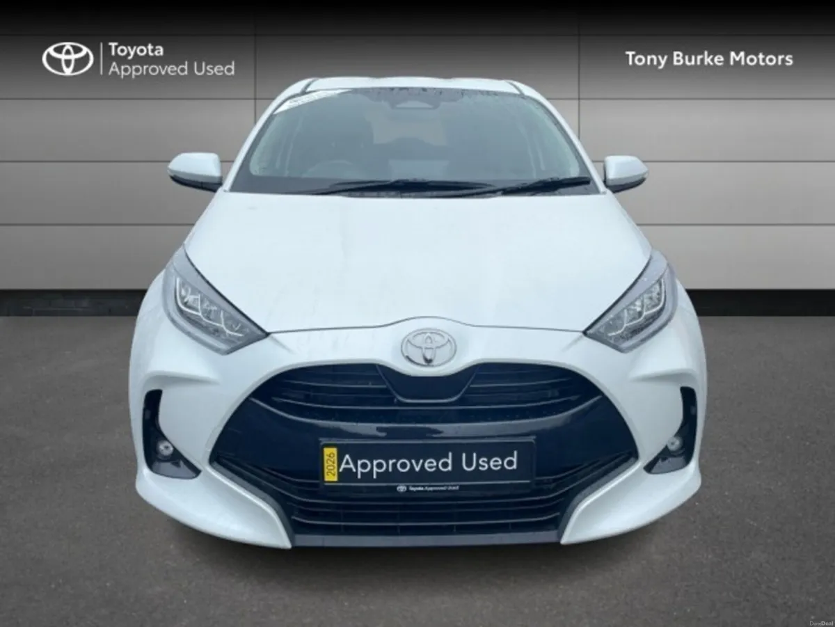 Toyota Yaris - LUNASPORT - 1.5 Hybrid - Automatic- - Image 5