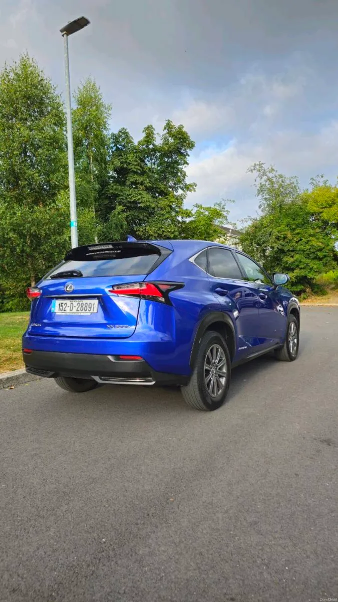 Lexus NX 300H - Image 5