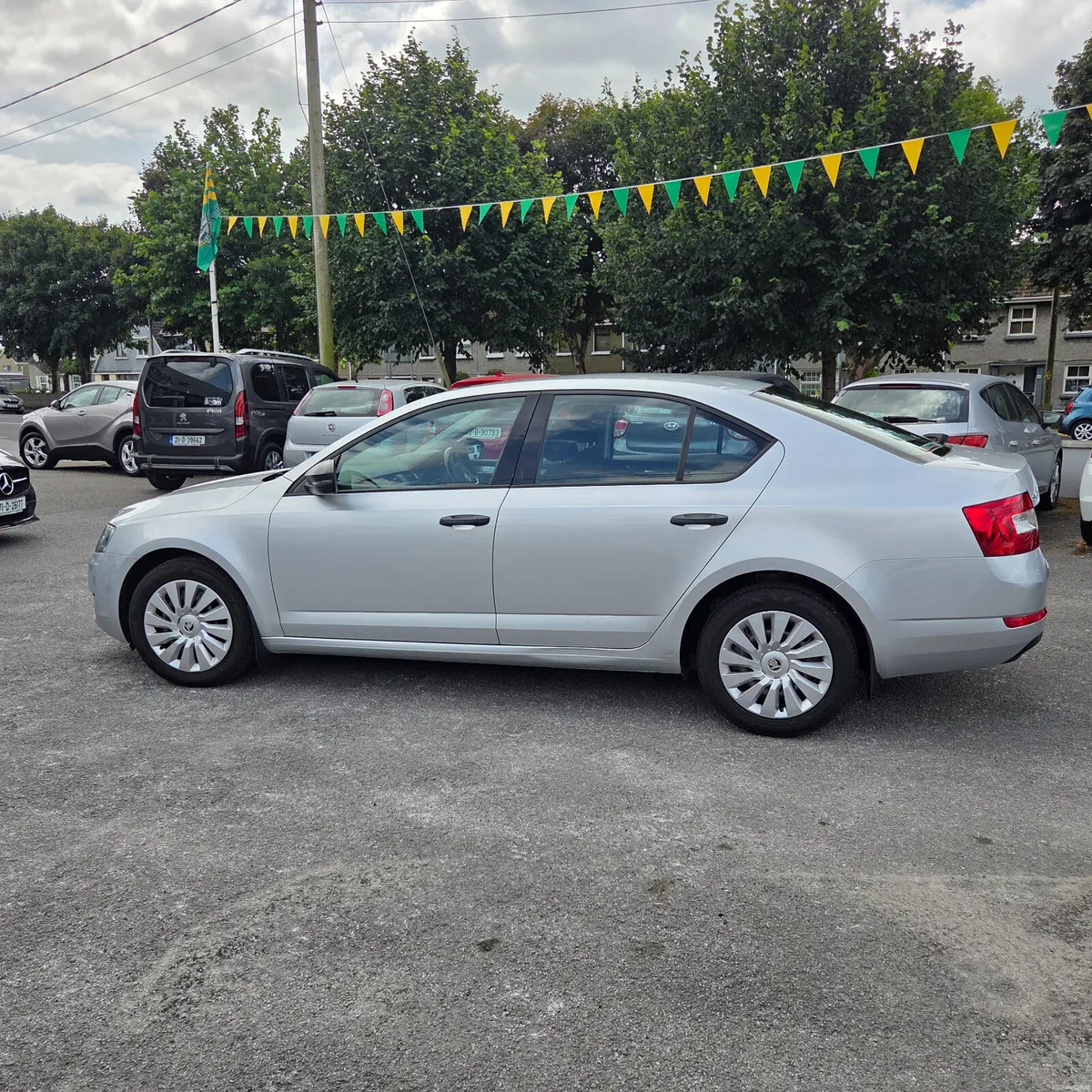 Skoda Octavia 1.6 TDI 110BHP. - Image 5
