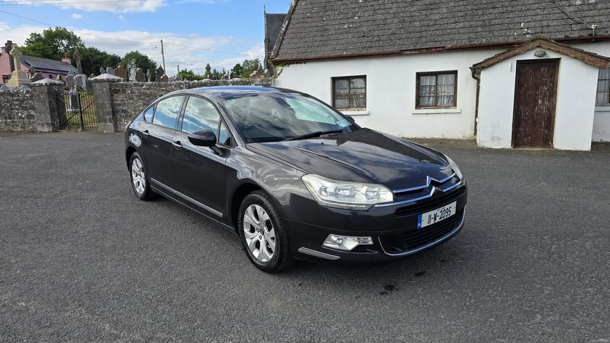 2011 Citroen C5 2.0 diesel manual/ high spec - Image 4