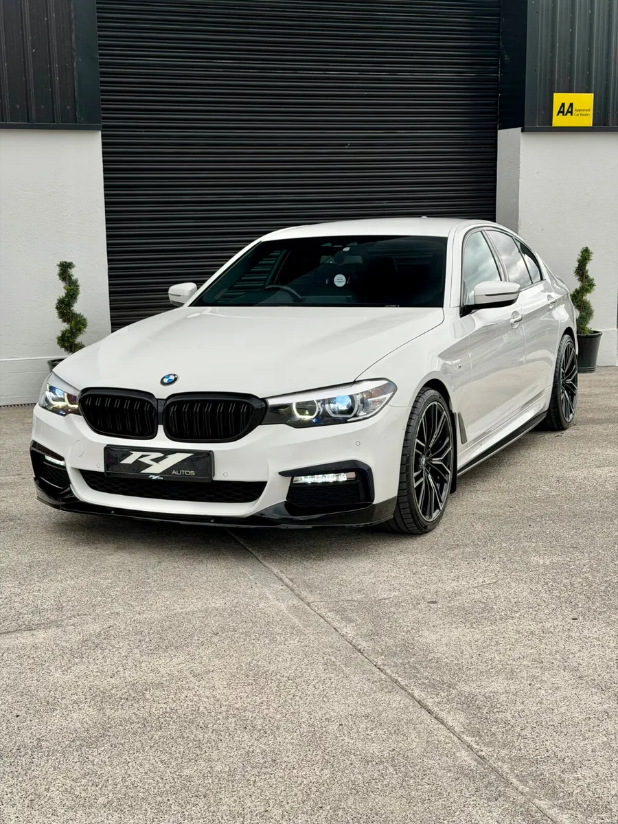 172 BMW 520D SPORT PRO MPERFORMANCE - Image 5