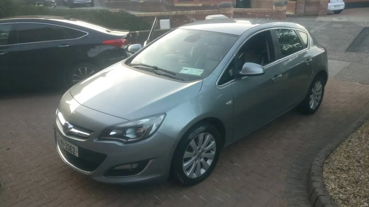 Vauxhall Astra 2.0L CDTI - Image 1