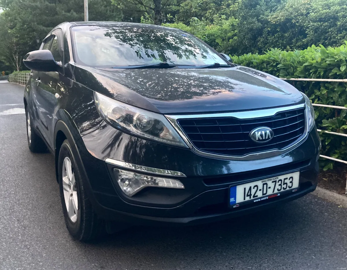 Kia Sportage SUV Deluxe SE Edition - Image 1
