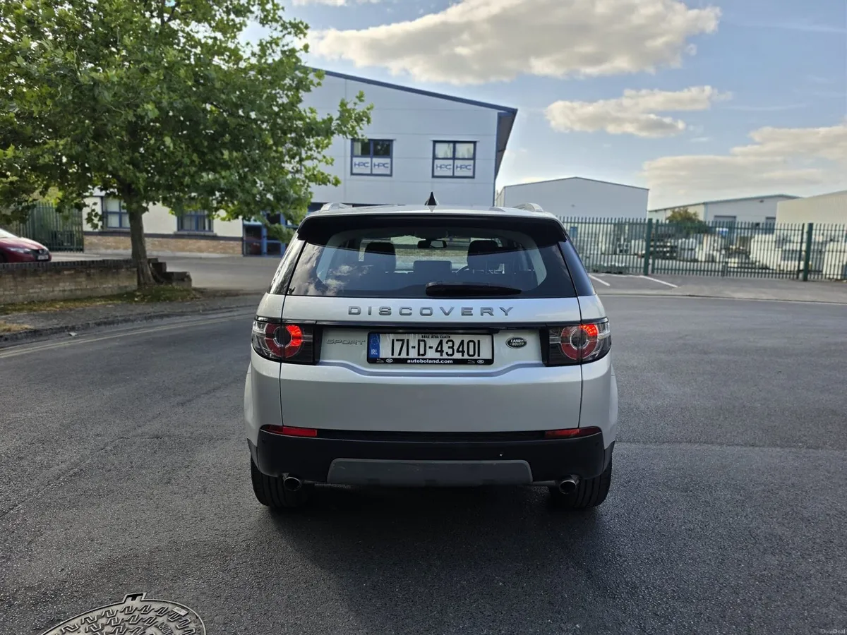 Land Rover Discovery 2017 2.0 4WD Automatic 7Seat - Image 3