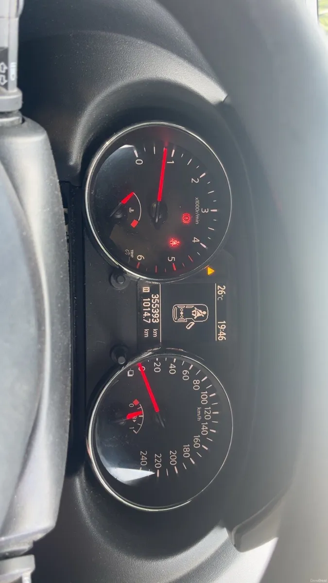 2010 Nissan Qashqai 1.5 Diesel - Image 4