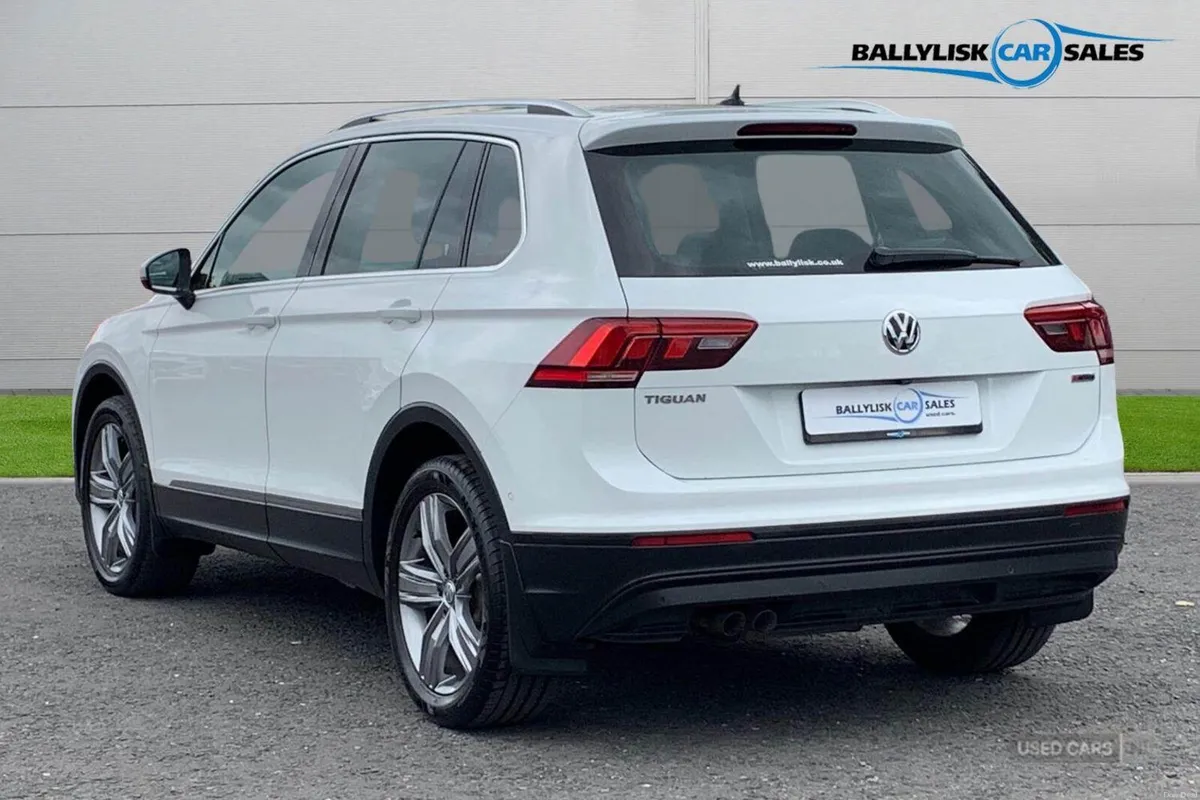 Volkswagen Tiguan 2.0 TDI Match Diesel DSG 4Motion - Image 2