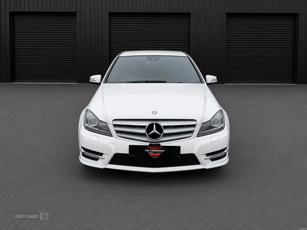 Mercedes-Benz C-Class 1.8 C200 AMG Line 7G-Tronic+ - Image 2