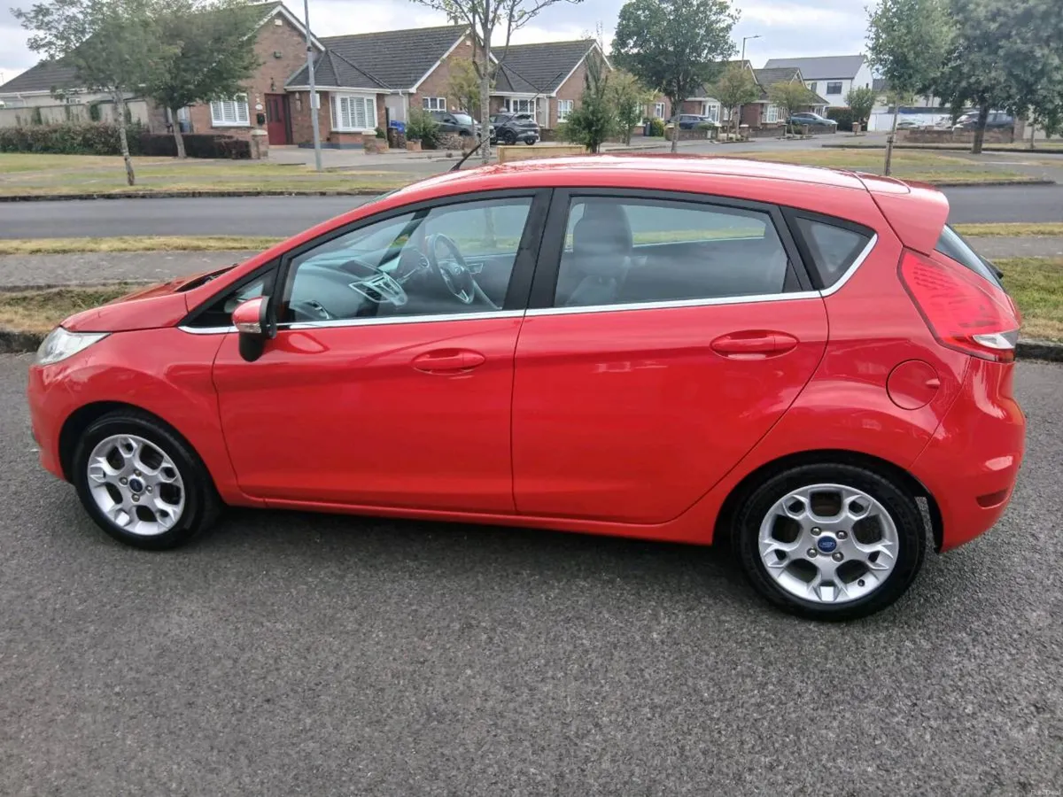 ford fiesta 1.2 petrol absolutely stunning - Image 5