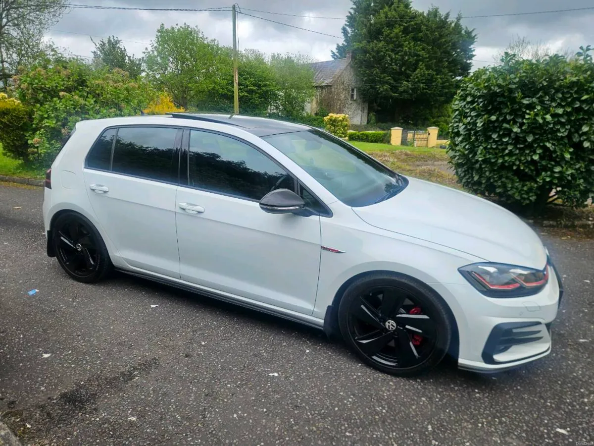 Volkswagen Golf GTI Performance Pack 245bhp - Image 4