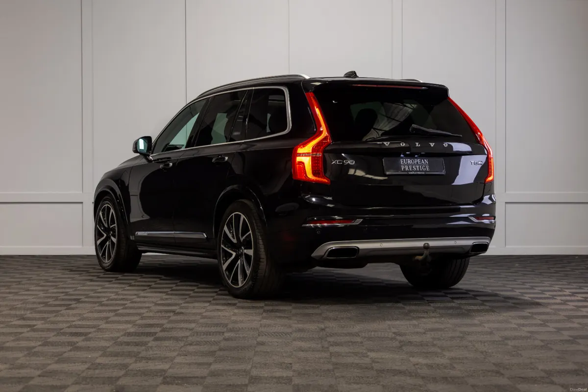 2018 Volvo XC90 T8 Inscription Pro - Image 4