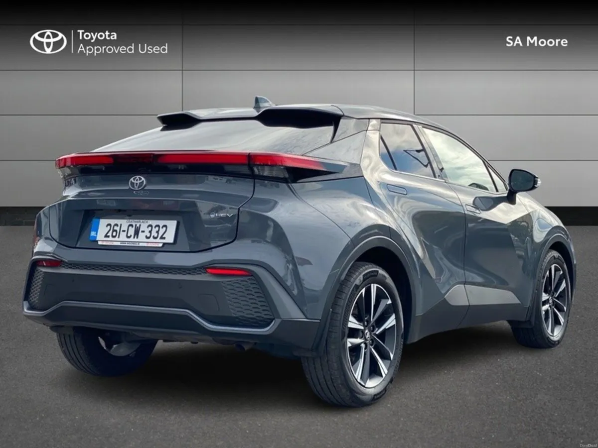 Toyota C-HR HYBRID SPORT - Image 2