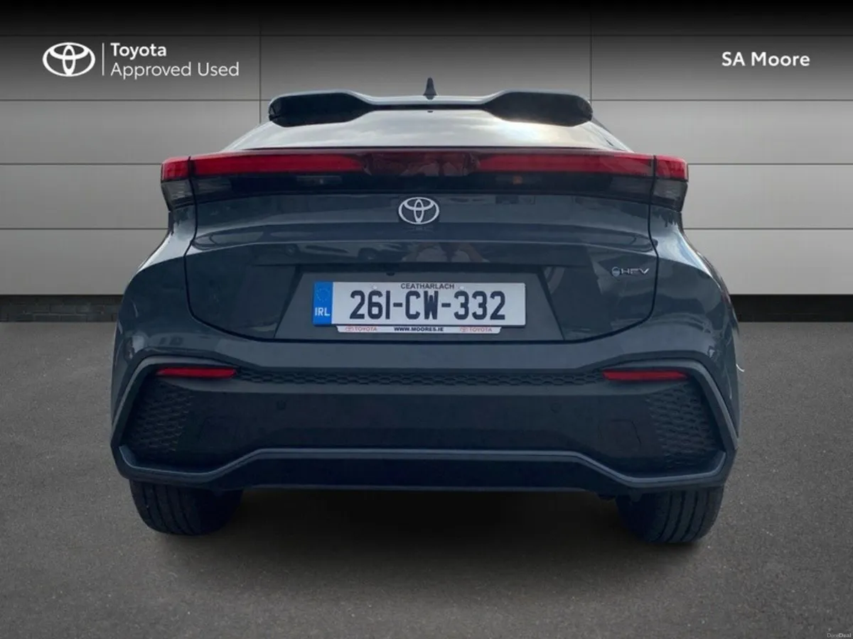 Toyota C-HR HYBRID SPORT - Image 4