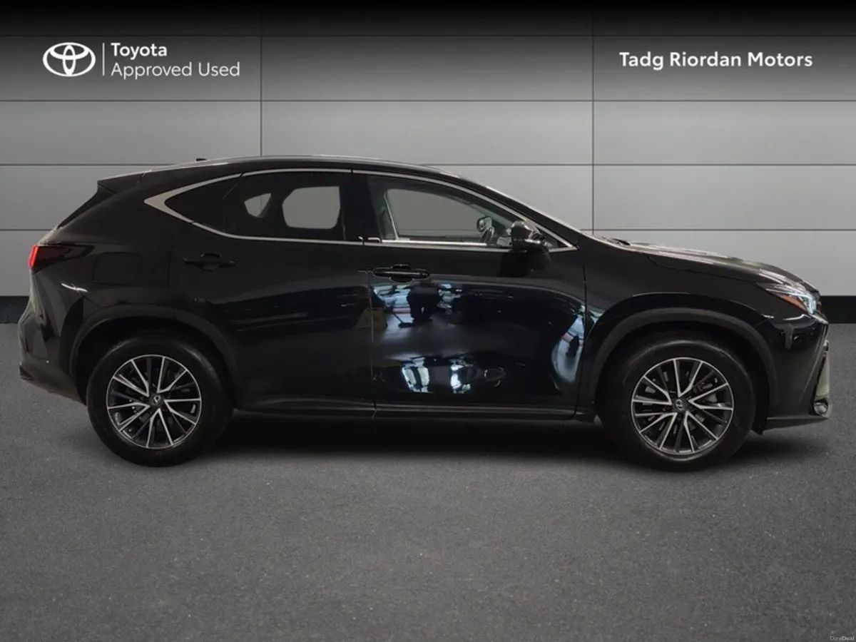 Lexus NX 450h+ 2.5 450H+ 4WD PREMIUM - Image 3