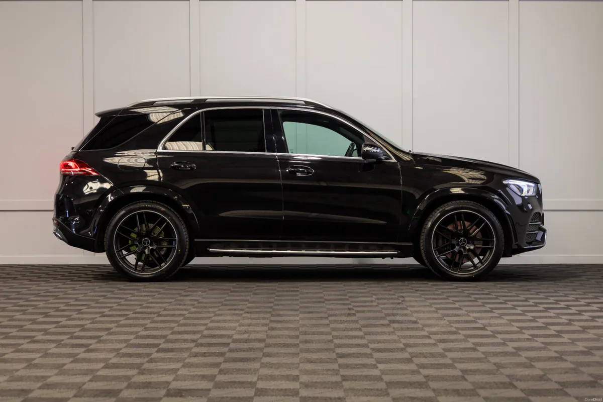 2021 Mercedes-Benz GLE 350de AMG Line - Image 6