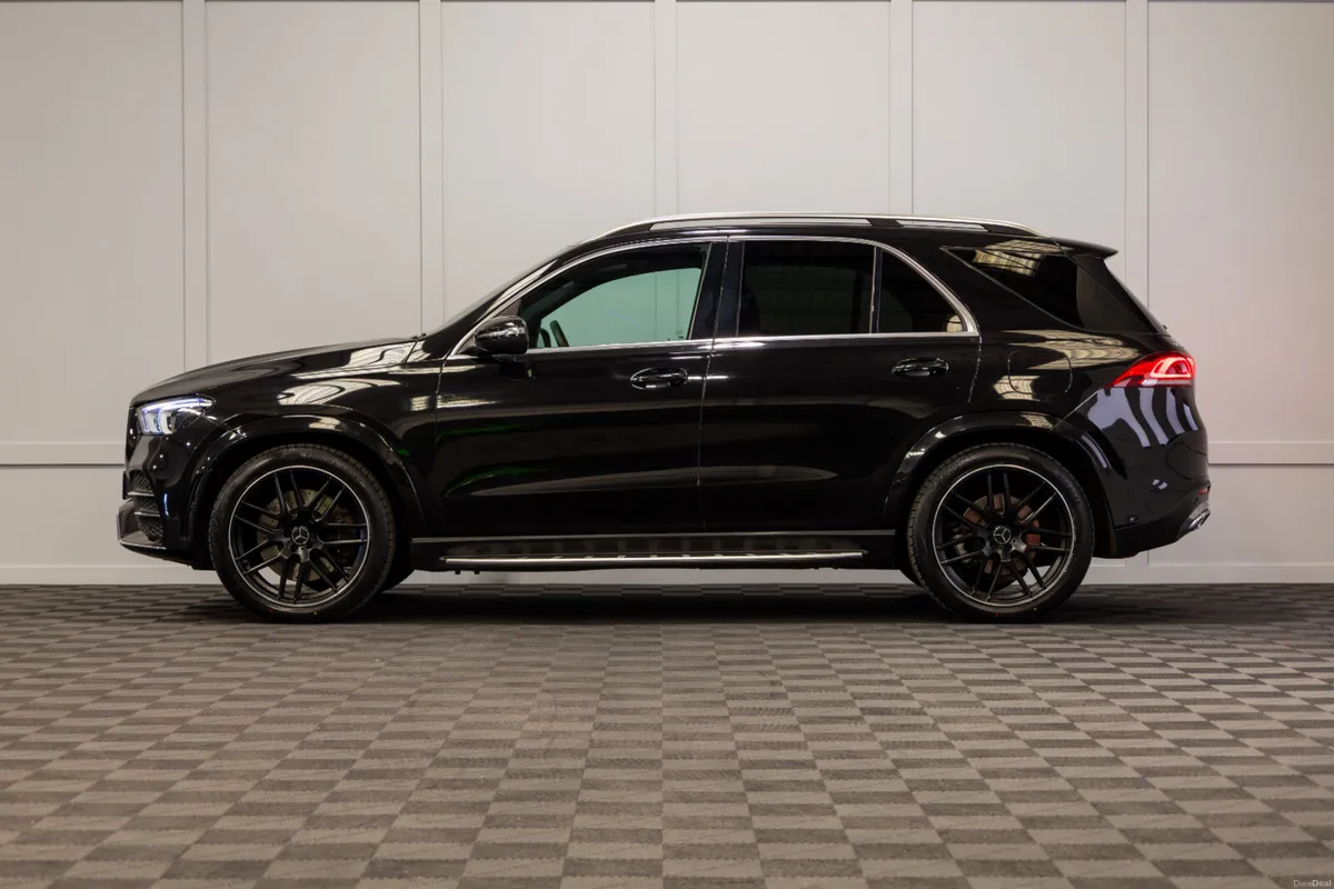 2021 Mercedes-Benz GLE 350de AMG Line - Image 3