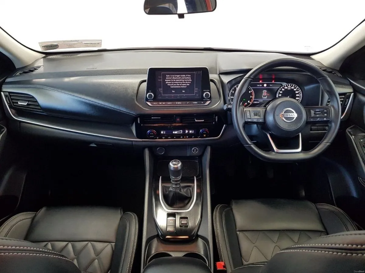 Nissan Qashqai 1.3 PET MILD HYBRID SV €3000 Scrapp - Image 3